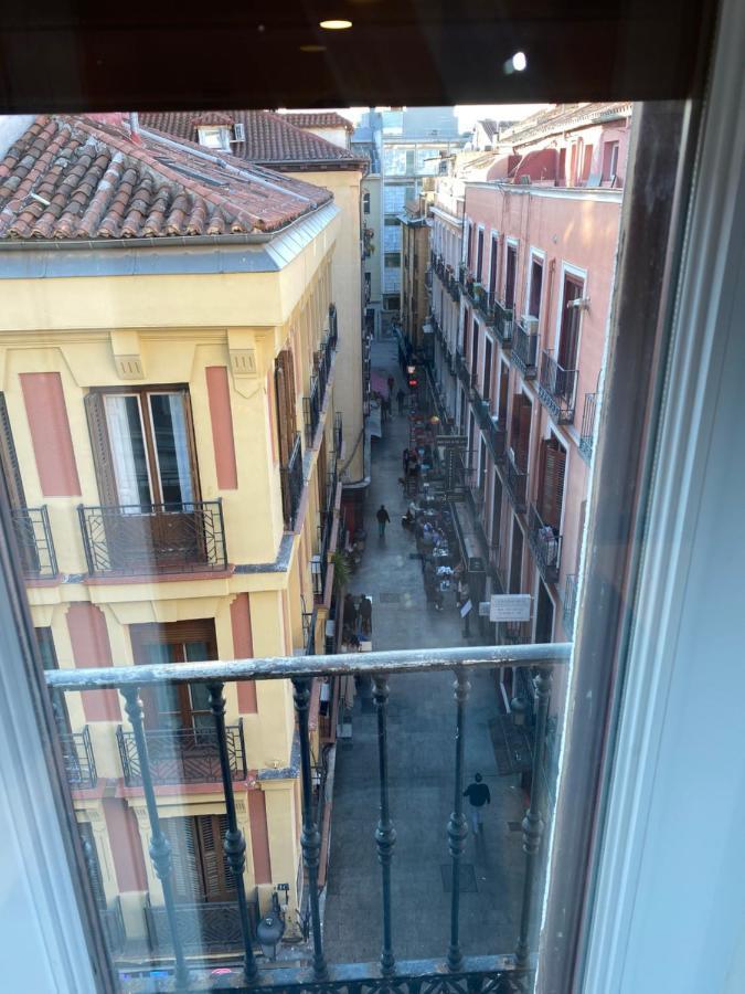 Hostal Alaska Madrid Ngoại thất bức ảnh