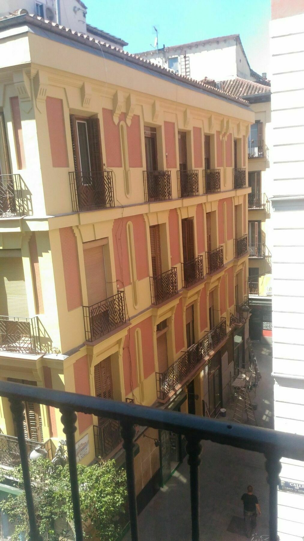 Hostal Alaska Madrid Ngoại thất bức ảnh